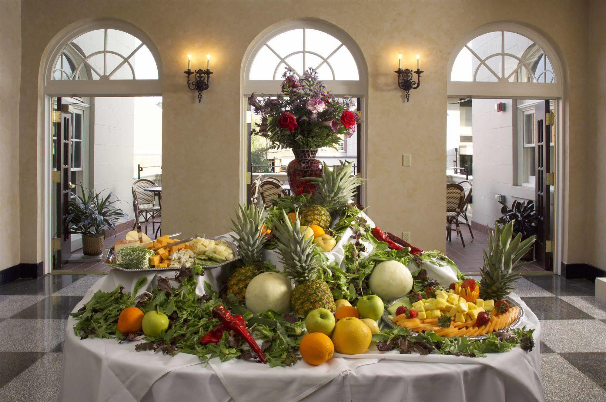 General Francis Marion Hotel ร้านอาหาร รูปภาพ